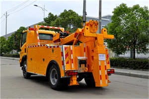 海西高速路拖车费